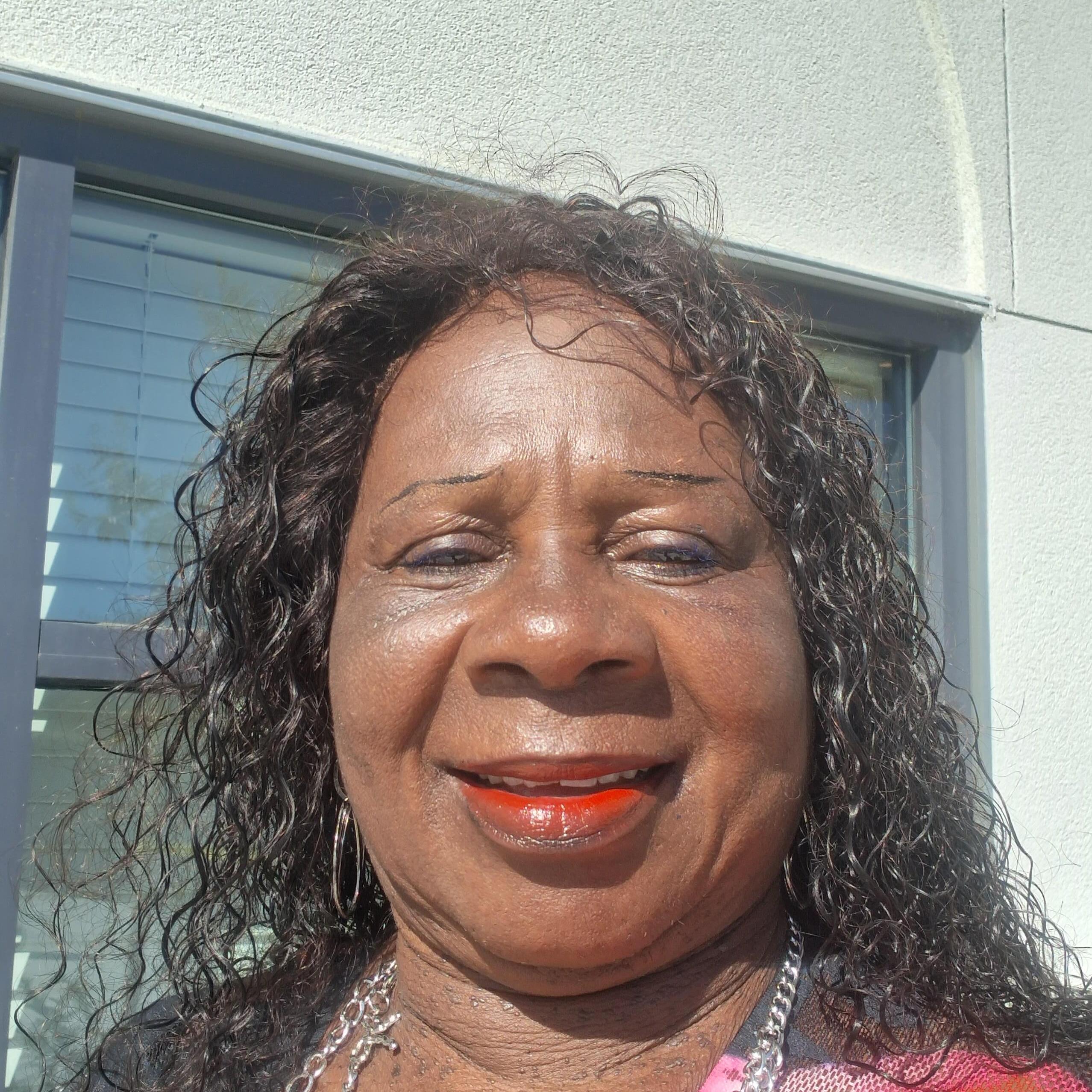 Compassionate Elder Care in San Pablo - Reliable Support at $19.90/Hour for Your Loved Ones