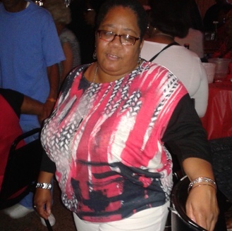 hello i am interested in a caregivers job i have 6 yrs of experience and 13 yrs of CNA experience,
